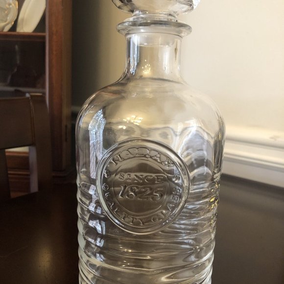 Bormioli Rocco Italian since 1825 quality Glass Decanter - Picture 7 of 7